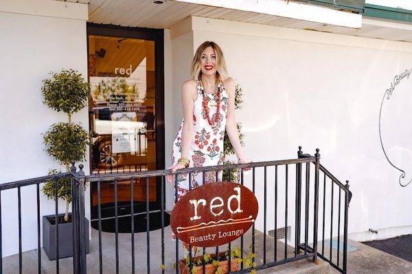 Red Beauty Lounge